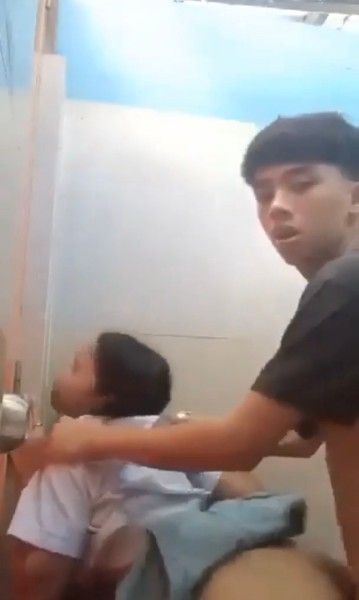 Background for Bokep Kaka Adik Ngewe Dikamar Mandi