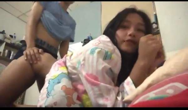 Background nonton video viral Bokep Bocil Smp Ngewe Dikos Perjam