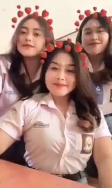 Background nonton video viral Bokep Bocah SMA Blunder Viral