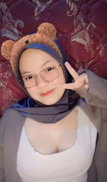 Background nonton video viral ABG Tobrut Remas Tete Manja